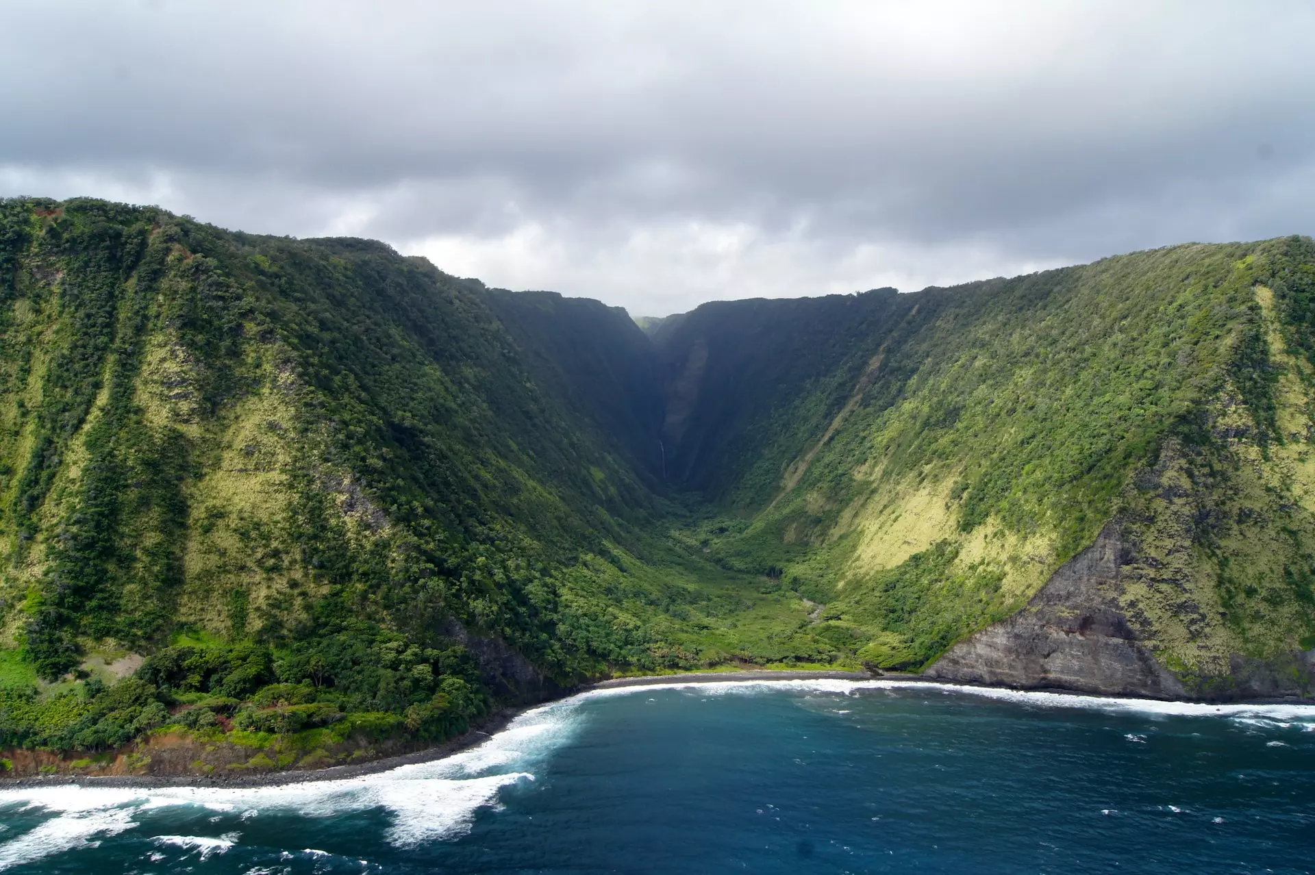 自然もグルメも散策も！ハワイ島・ヒロ地区のおすすめ観光スポットまとめ